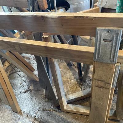 3 sets of saw horses