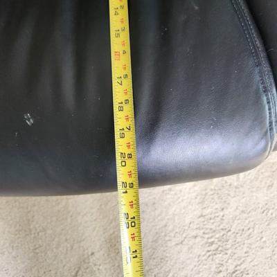 Large Sturdy Oversize Chair