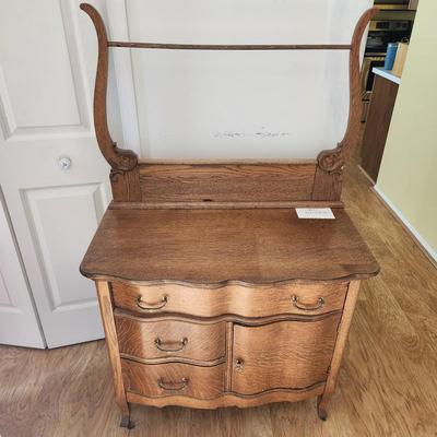 Antique Oak Dry Sink Wash Stand 34x17x30
