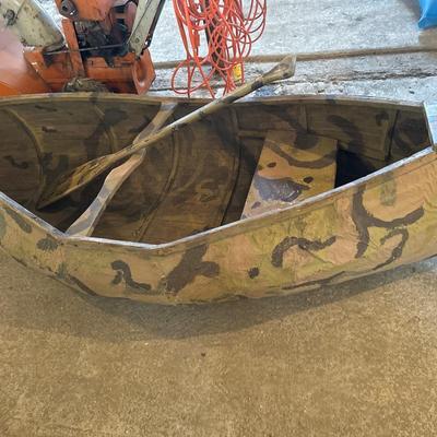 8 foot wooden camouflage canoe with access