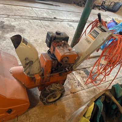 Montgomery Ward dual stage snowblower