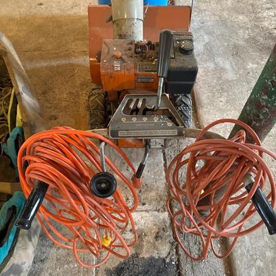 Montgomery Ward dual stage snowblower