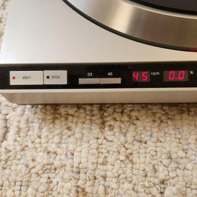 Technics Panasonic Direct Drive Sl-1500K2 Quartz Turntable Runs