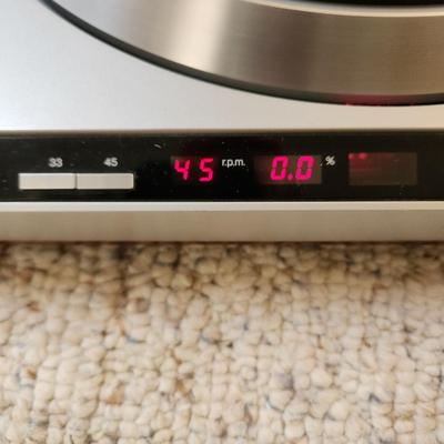 Technics Panasonic Direct Drive Sl-1500K2 Quartz Turntable Runs