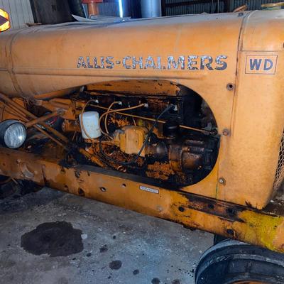 Vintage Allis-Chalmers WD Tractor