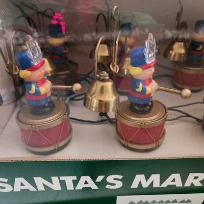 Mr Christmas Santa's Marching Band Tested