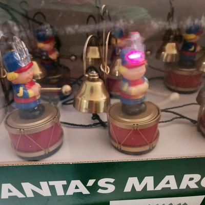 Mr Christmas Santa's Marching Band Tested