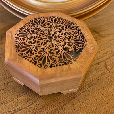 Vintage decor - Elgin clock. Ashtray, music box