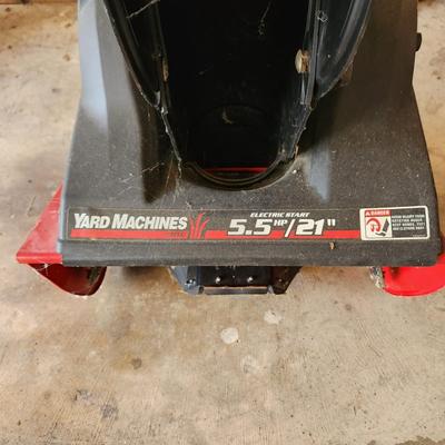 Yard Machine Snow Thrower Electric Start 21"