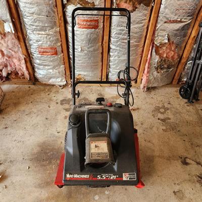 Yard Machine Snow Thrower Electric Start 21"