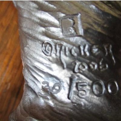 Michael Ricker pewter, Chief Joseph knife display