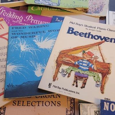 Sale Photo Thumbnail #125: Miscellaneous piano books, sheet music and lessons.