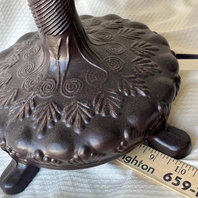 Lot 99 Retro Tiffany style Lamp
