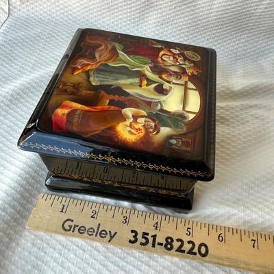 Lot 108 Russian enamel painted box