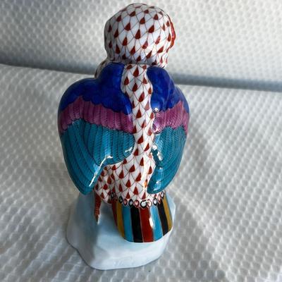 Lot 114 Herend Pottery Fishnet Owl