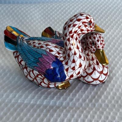 Lot 115 Herend Pottery Duck Fishnet figure