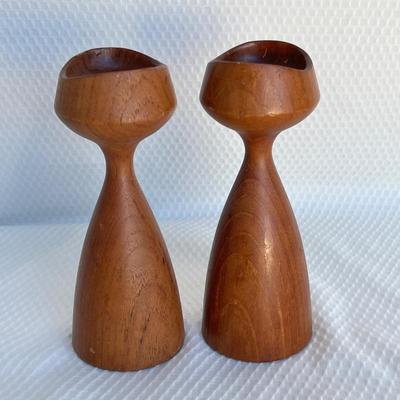 Lot 118 MCM Wood Dutch Modern Candles