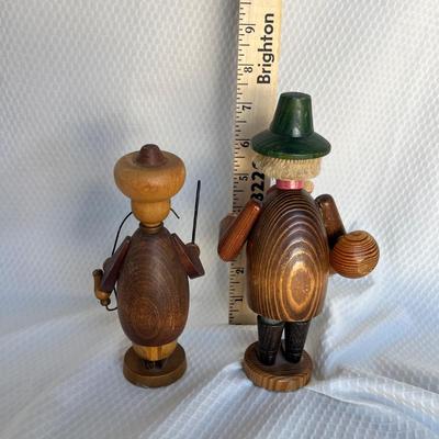 Lot 123 German Smokers Wood carvings