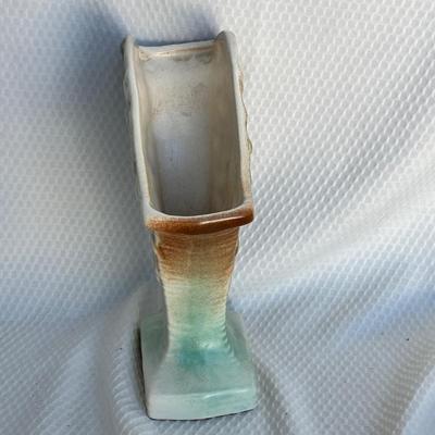 Lot 130 Mc Coy Vase