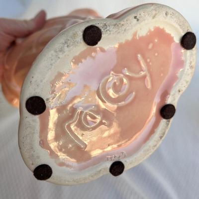 Lot 131 Mc Coy Pink Swan vase