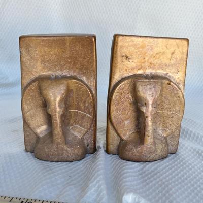 Lot 135 Alabaster Elephant book ends
