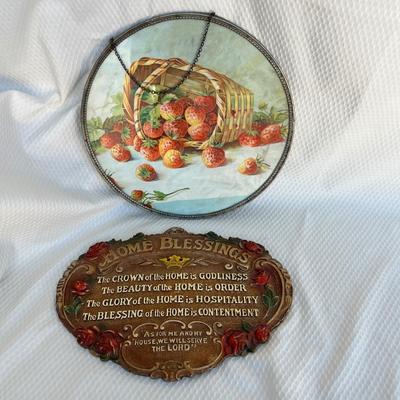 Lot 138 Vintage plaques