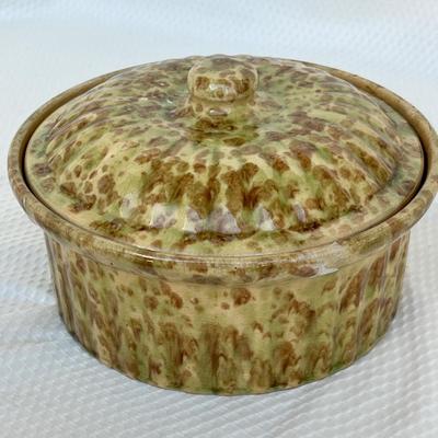 Lot 145 Spatterware Crock baker