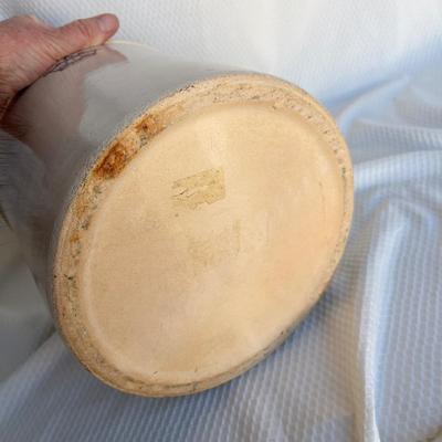 Lot 146 Small Crocks