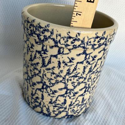 Lot 154 Spongeware Crock