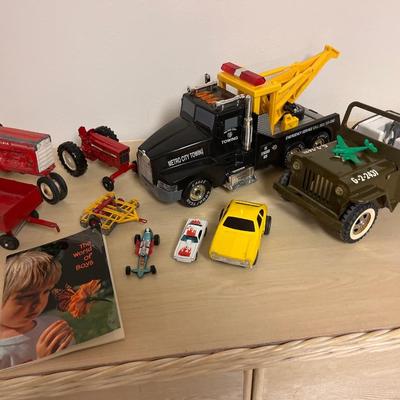 Vintage trucks, Jeep Tonka