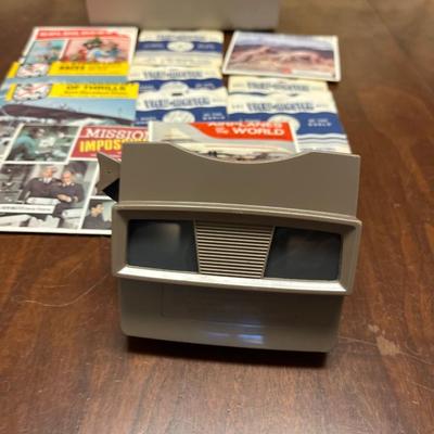 Vintage Viewmaster with reels