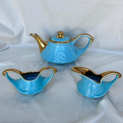 Lot 163 Pearl China Tea Set