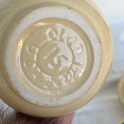 Lot 164 Watt Pottery pieces