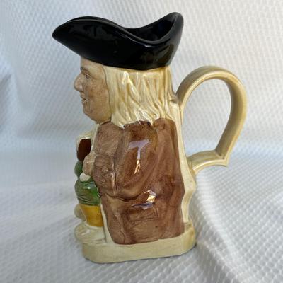 Lot 165 Vintage Toby Mug