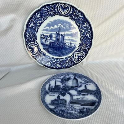 Lot 176 Blue souvenir china