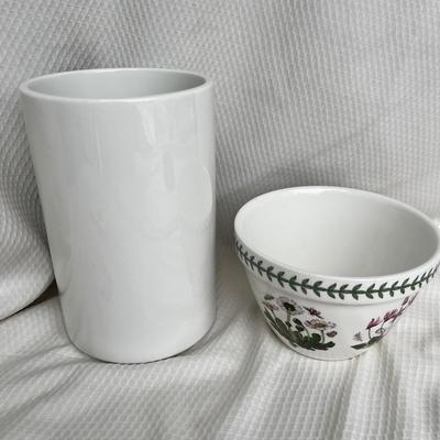 Lot 178 Portmerion Botanic Garden pieces