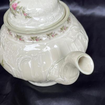 Lot 184 Rosenthal Tea Pot