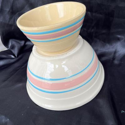 Lot 195 Mc Coy Mixing bowls