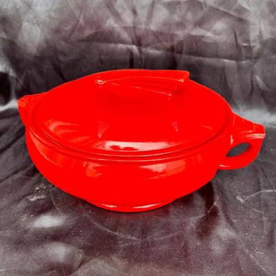 Lot 199 Hall Sundial Casserole