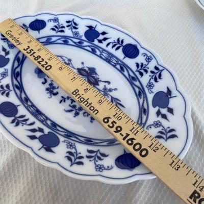 Lot 170 Blue Onion Platters