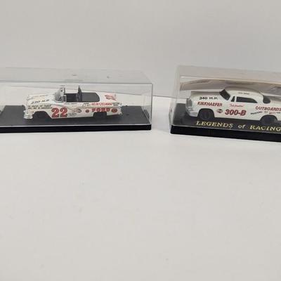 Quartzo 1/43 1956 Ford Fairlane NASCAR #22 & Buck Baker Chrysler 300