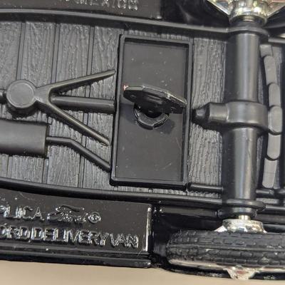 Die Cast Metal Banks 1932 Ford Delivery Vans