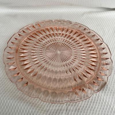 Lot 206 Windsor Cake Plate