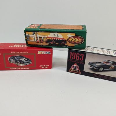 Die Cast Cars NASCAR Coin Bank Doodle Bug Corvette Stingray