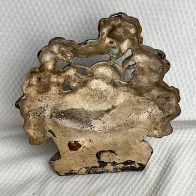 Lot 223 Hubley Petunia Door Stop