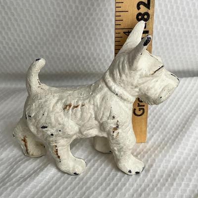 Lot 225 Cast Iron Westie