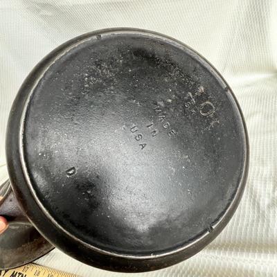 Lot 231 #10 Skillet w/ Lid