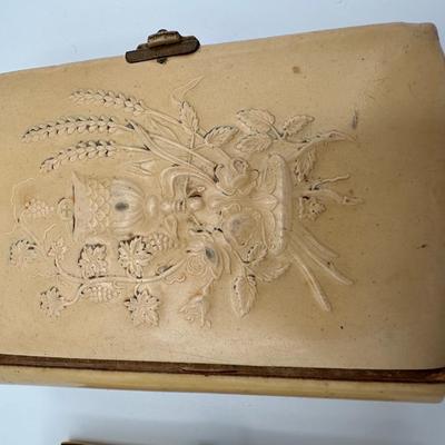 1890s French Pocket Prayer Books