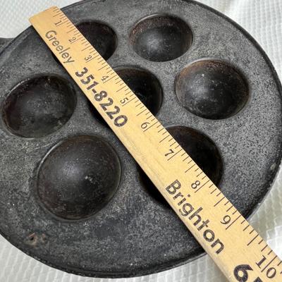 Lot 233 Cast Iron Egg poacher