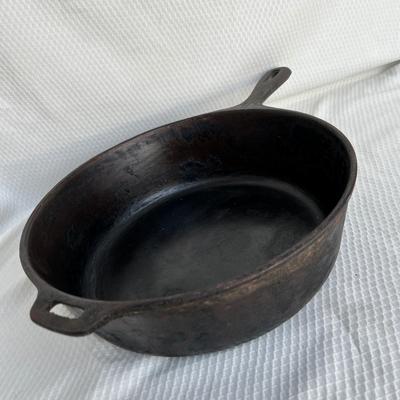 Lot 237 Chicken Fryer skillet